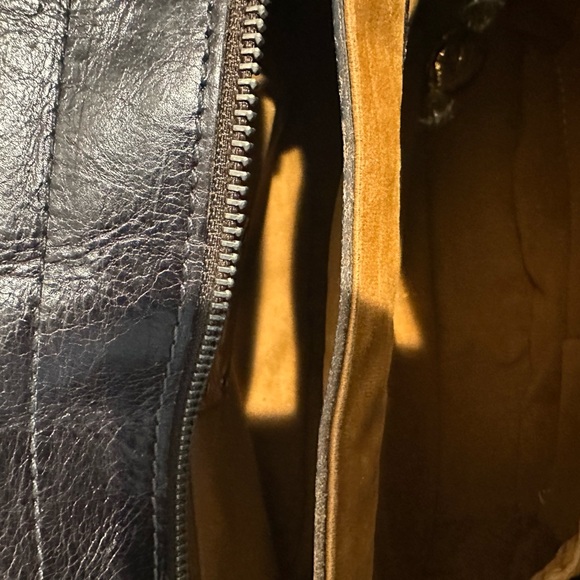 Patricia Nash Red and Brown Floral Saddlebag Crossbody - Picture 9 of 10